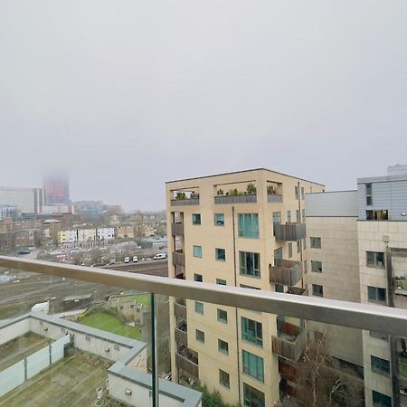 Luxurious Comfy Penthouse - Steps To East Croydon Train Station - Views Apartment Ngoại thất bức ảnh