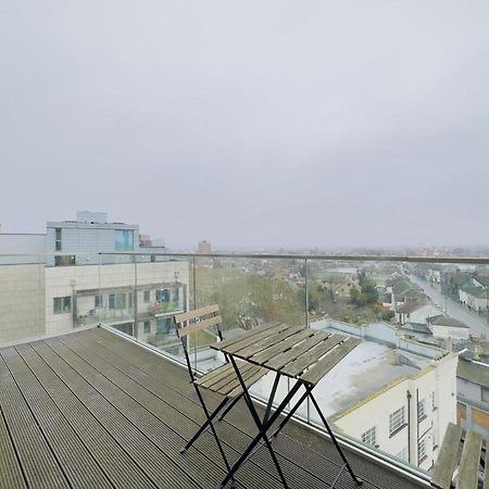 Luxurious Comfy Penthouse - Steps To East Croydon Train Station - Views Apartment Ngoại thất bức ảnh